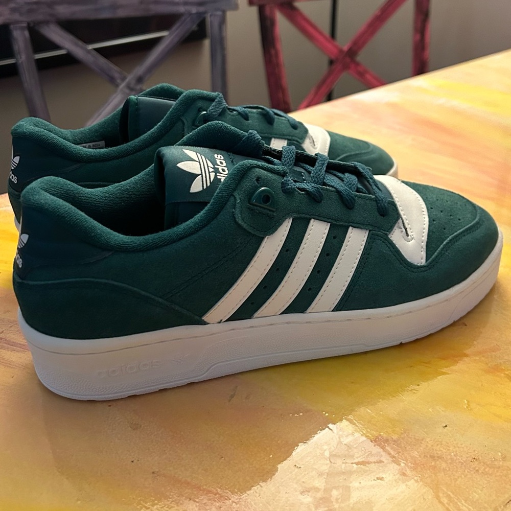 Adidas Rivalry Low Shoes - Picture 9 of 16